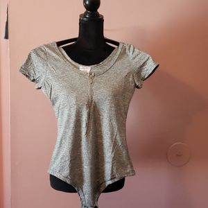 LIT 26 BODY BLOUSE 👚